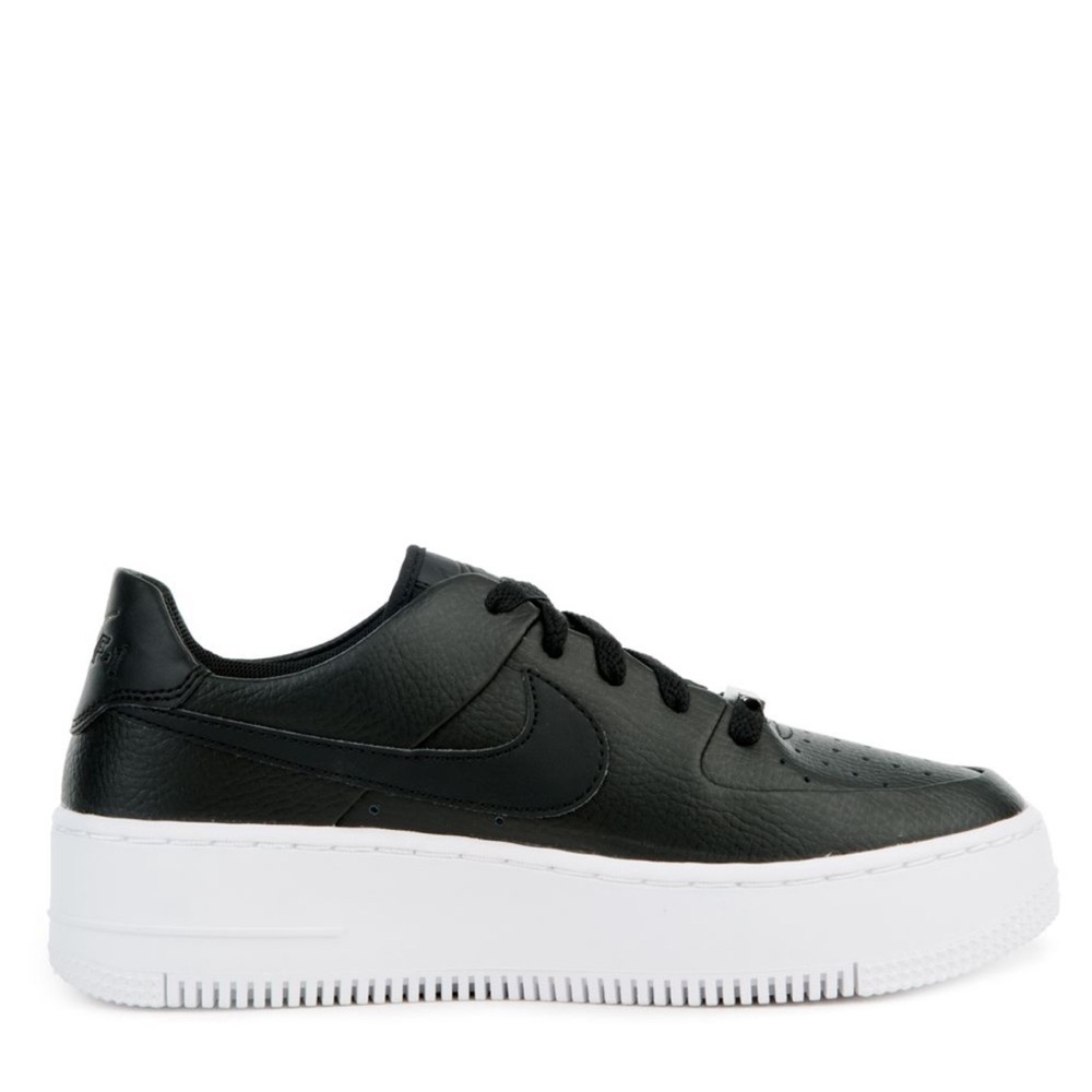 Nike Women's Air Force 1 Sage Low Sneakers